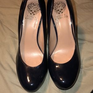 Vince Camuto navy blue heels